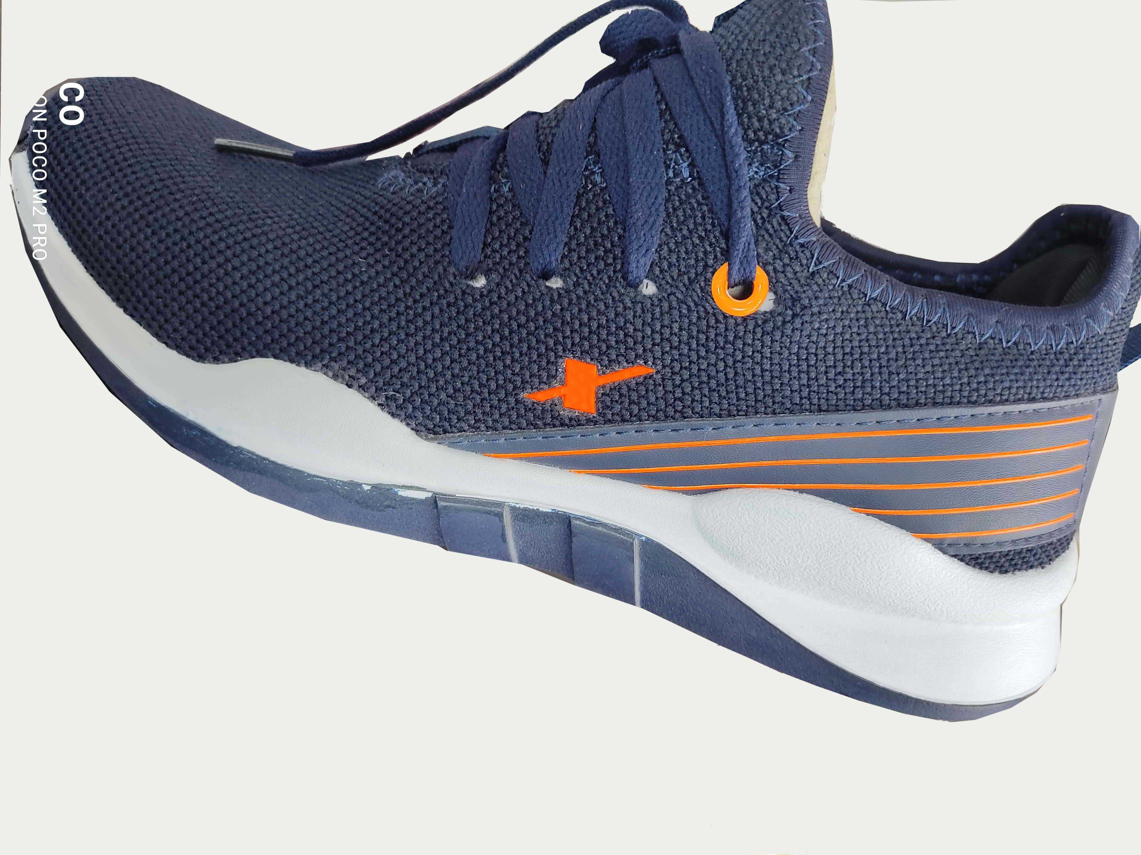 Shoe