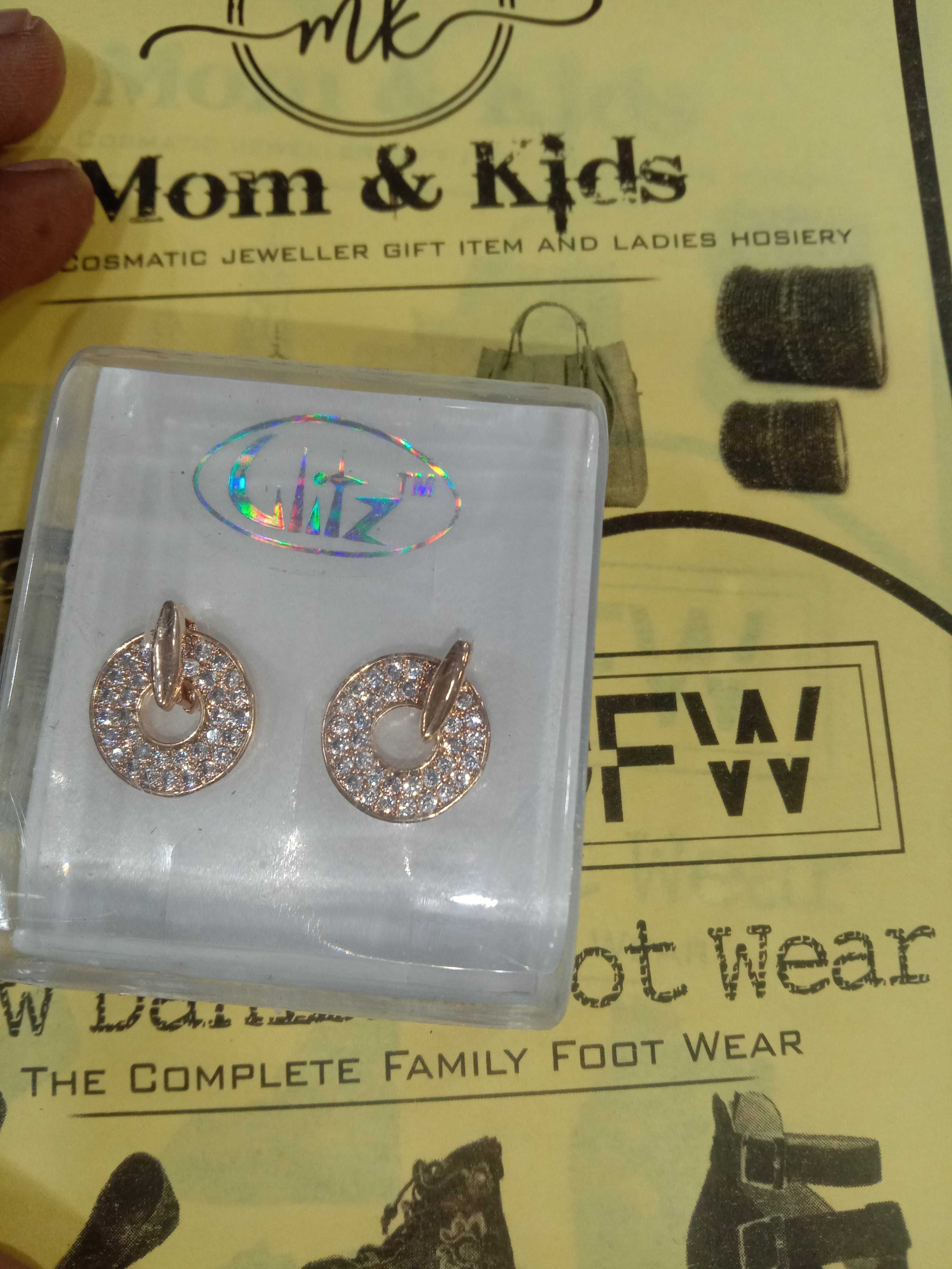 Ad stone rings