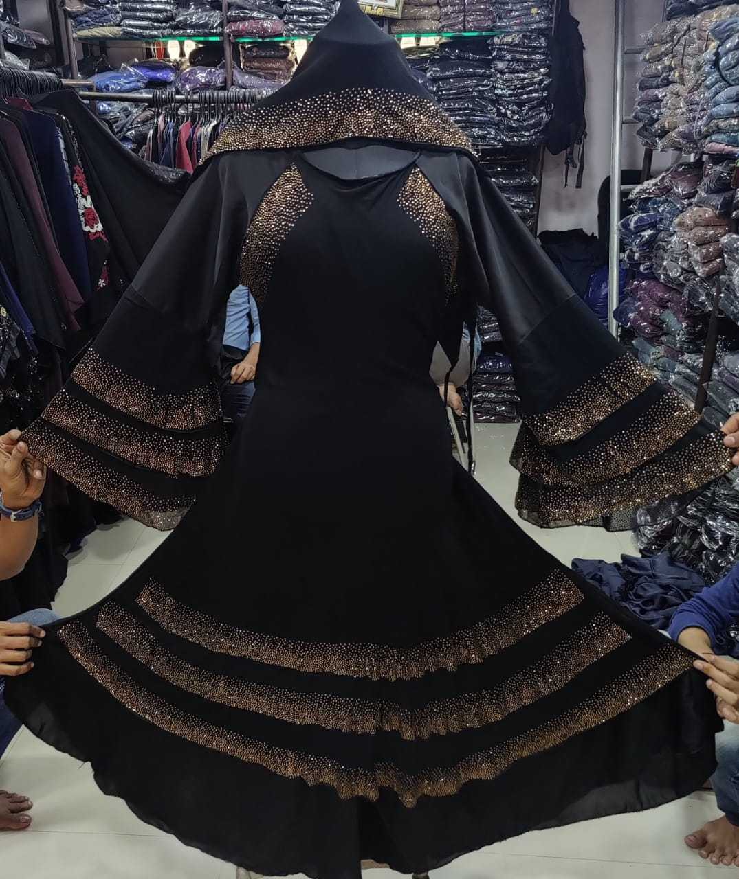 Nitha burkha