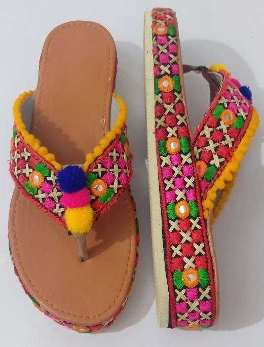 Rajasthani juti